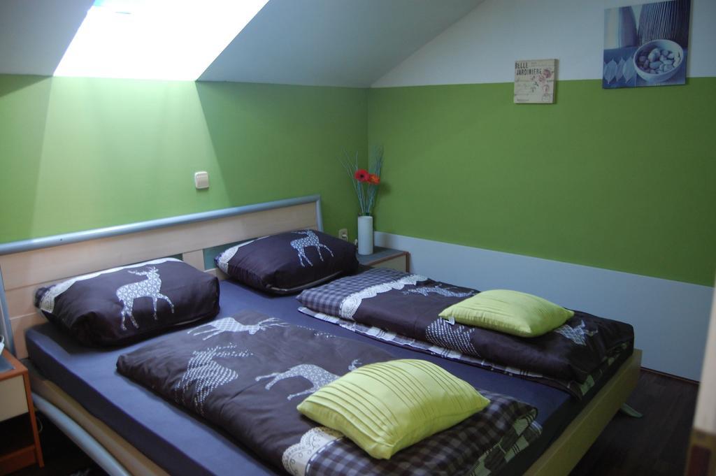 Rooms Hisa Divino プトゥイ 部屋 写真