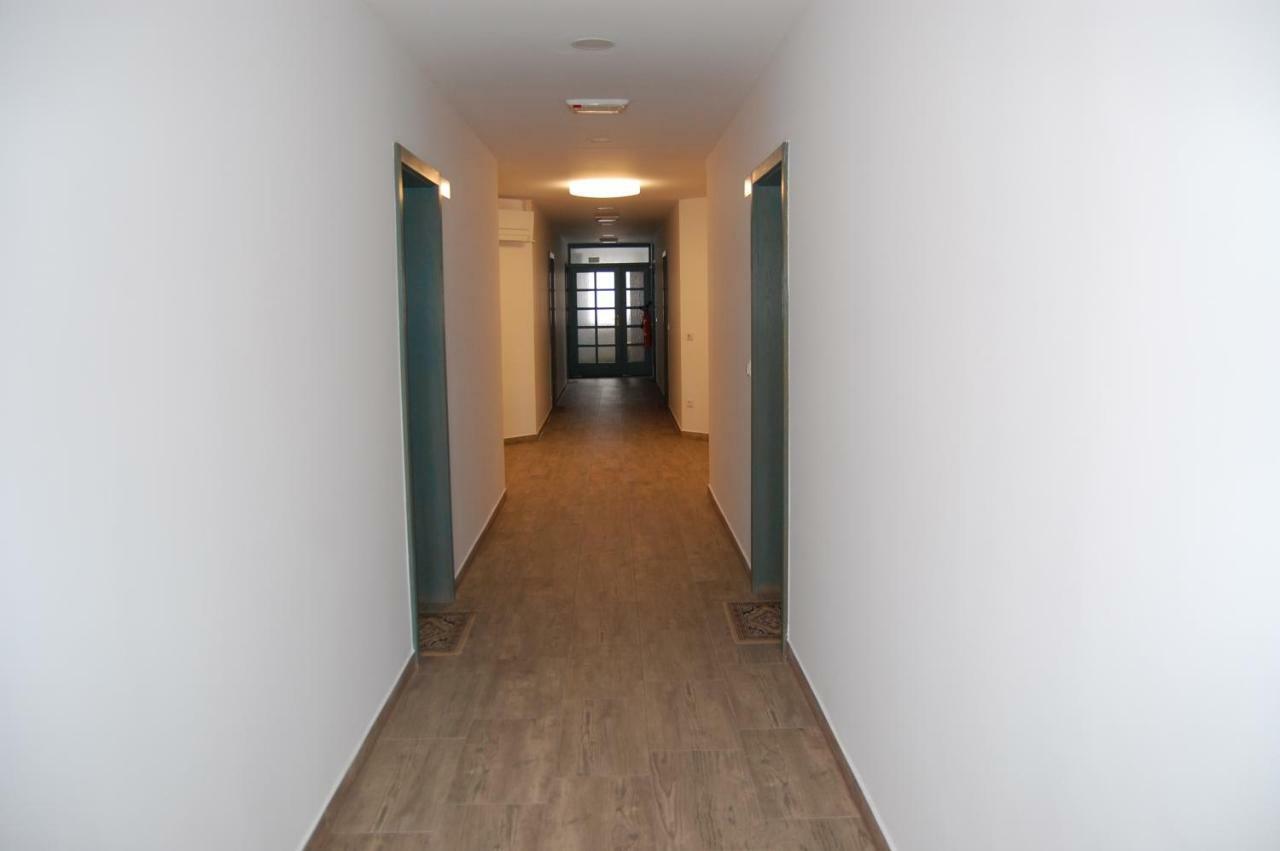 Rooms Hisa Divino プトゥイ エクステリア 写真